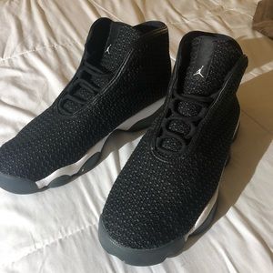 Jordan Future’s size 7Y
